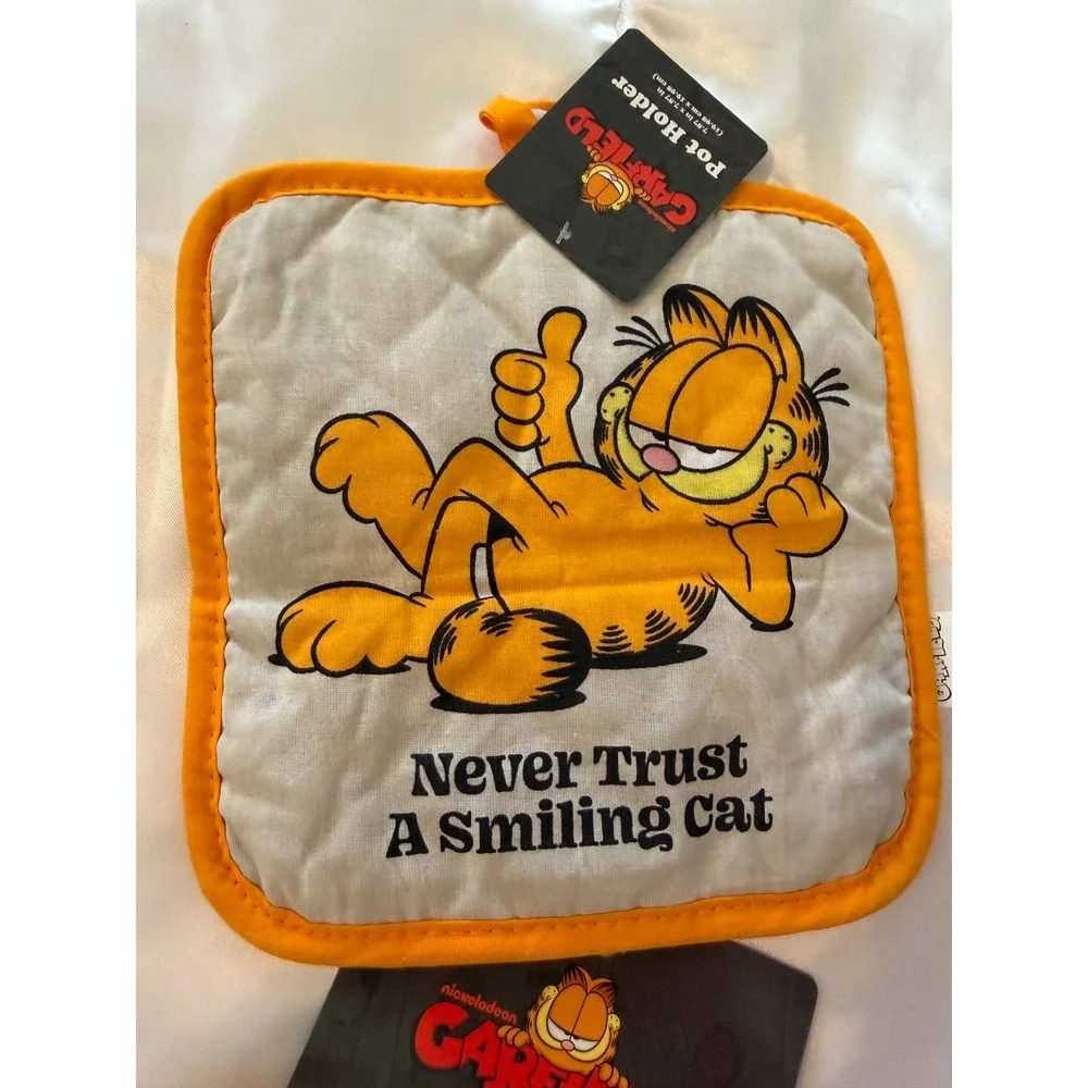 Garfield Nickelodeon 4pc Kitchen Set Oven Mitt Pot Holder Towel Mini Mitt New